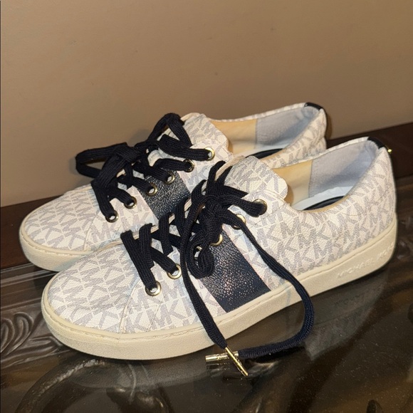Michael Kors White and Navy Sneakers - Picture 1 of 7